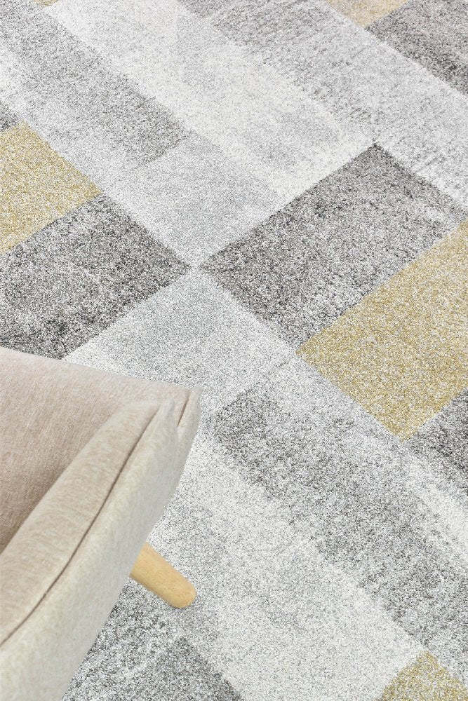 Quill Earth Labrinth Rug