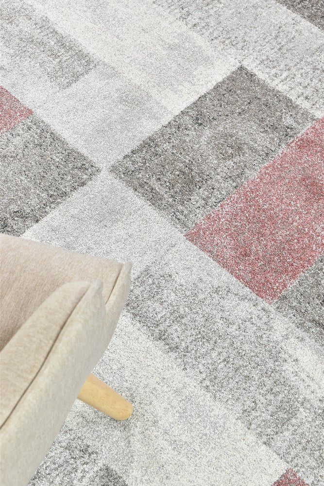 Quill Rose Labrinth Rug