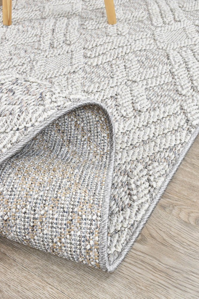 Rift Diamond Grey Outdoor Rug