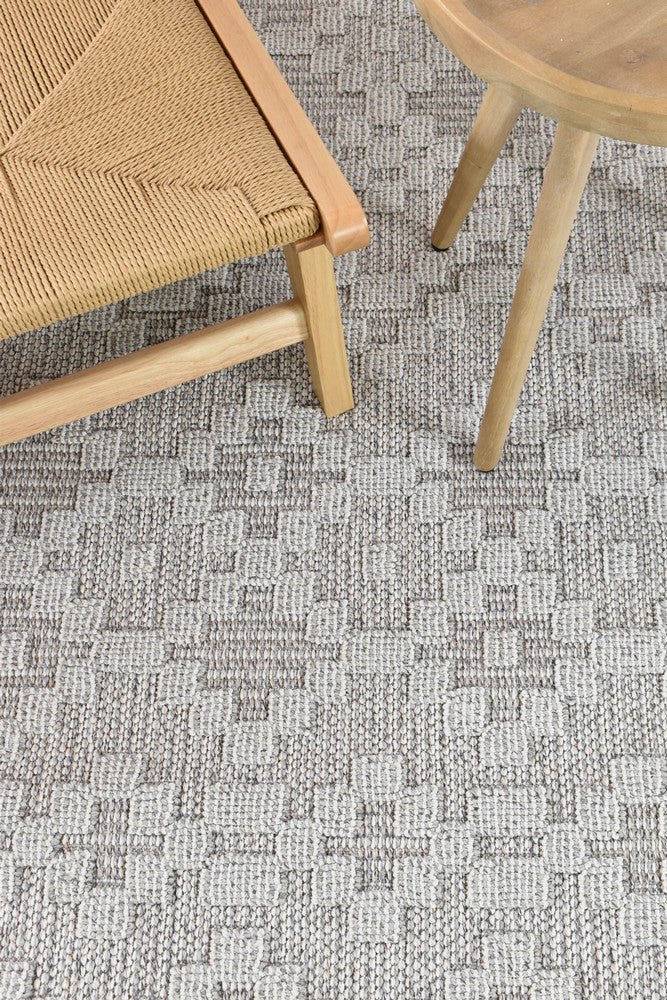 Rift Light Grey Outdoor Rug