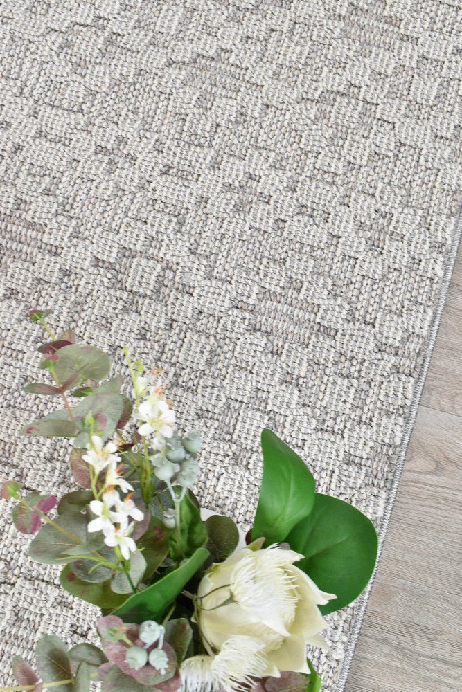 Rift Light Grey Outdoor Rug