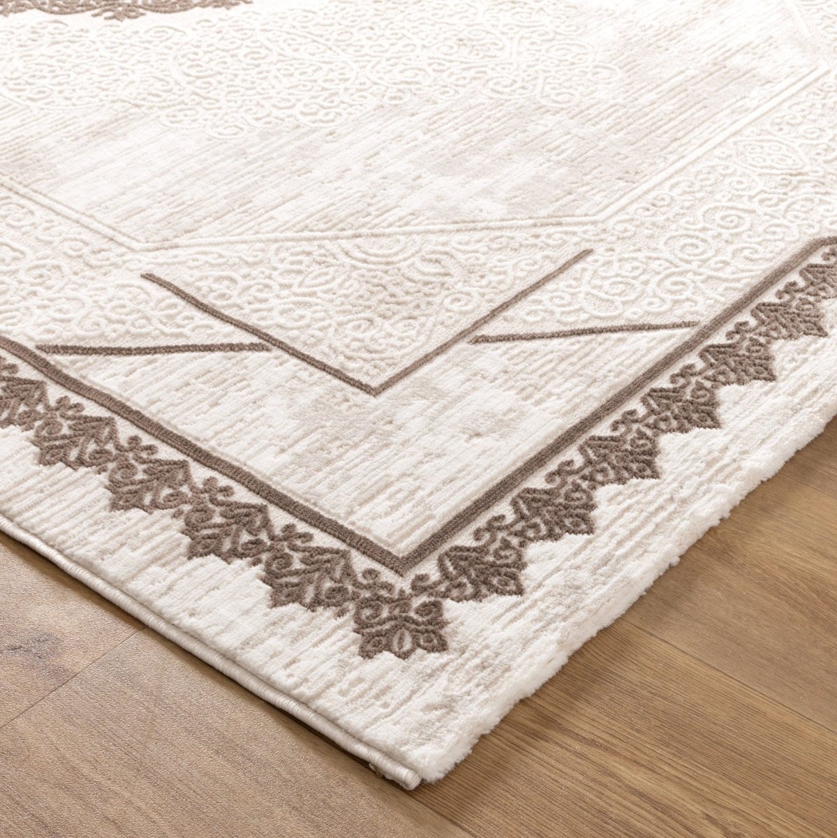 Rumi Oriental Border Cream Brown Rug