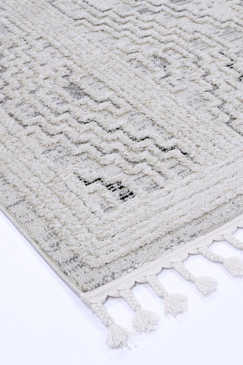 Sleek Zanzia White Rug Area Rug | Ruggy