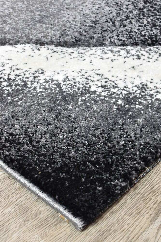 Sol Grey Trigonal Rug