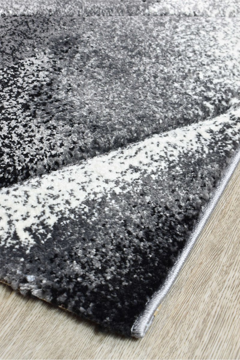 Sol Grey Trigonal Rug