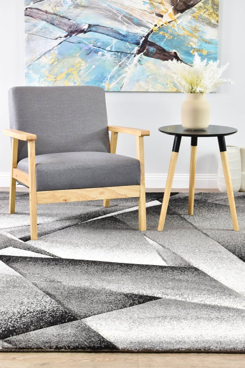 Sol Grey Trigonal Rug