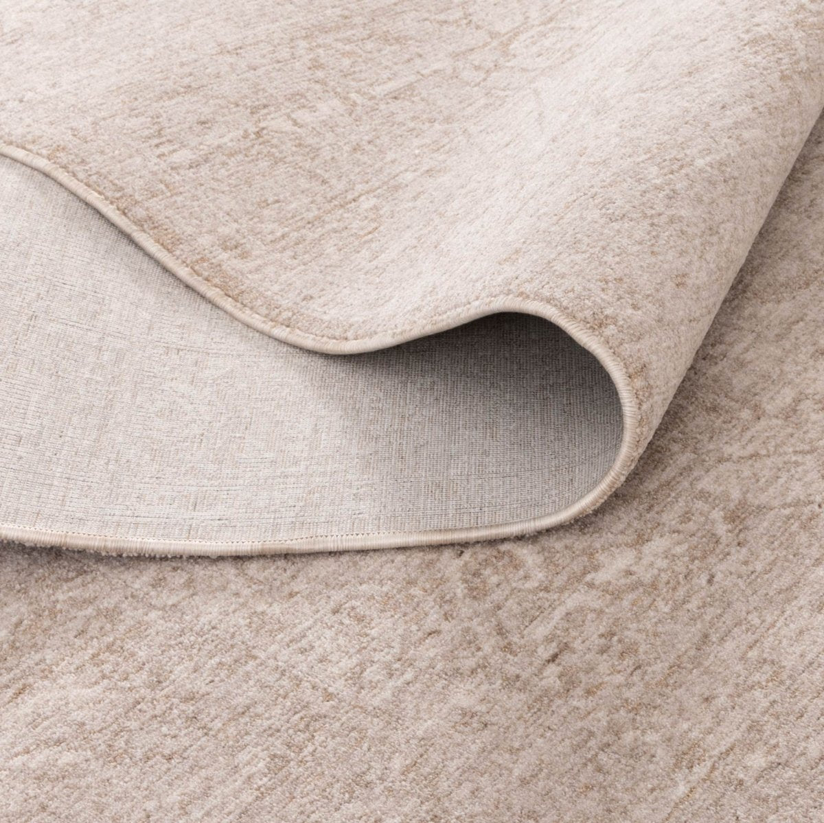Tarra Distressed Medallion Beige Rug