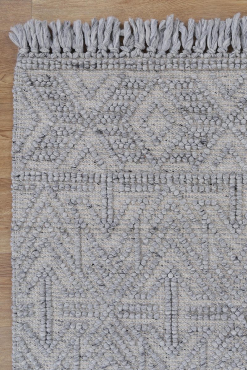 Treasure Tribal Light Grey Wool Rug Area Rug | Ruggy