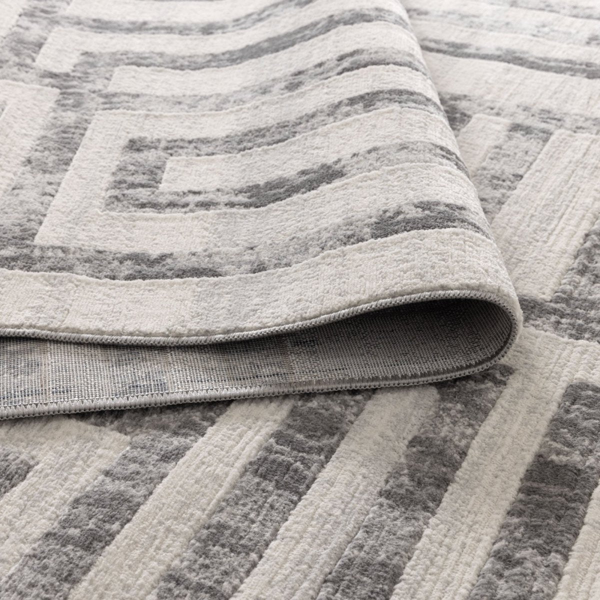 Velvet Maze Grey Modern Rug Area Rug | Ruggy