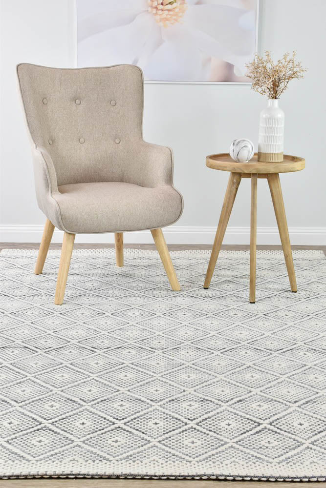 Yarra Diamond Wool Viscose Rug