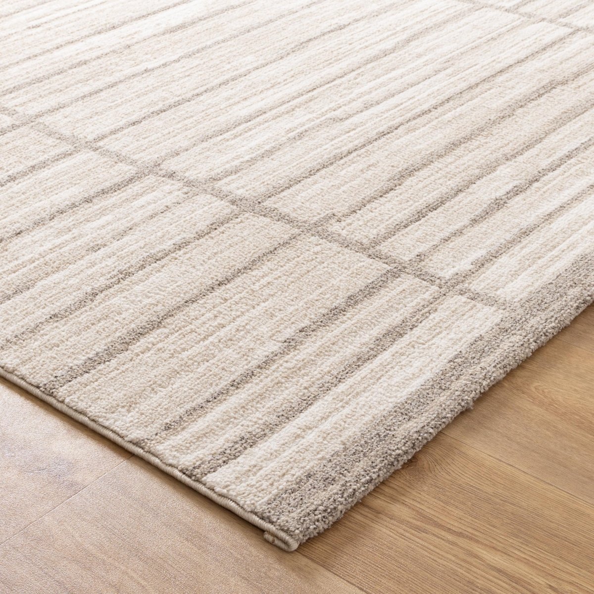 Zenda Distressed Thick Lines Beige Grey Rug