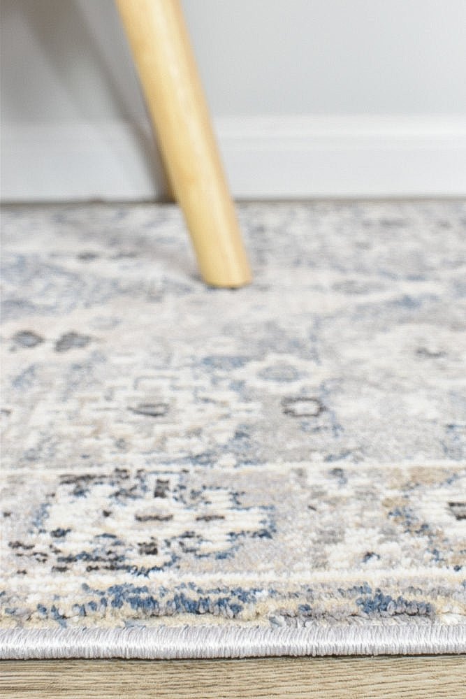 Zircon Blue Light Grey Rug