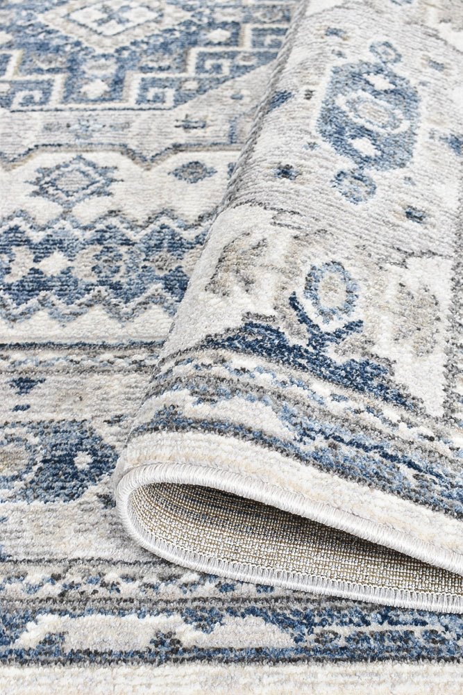 Zircon Cream Blue Traditional Rug