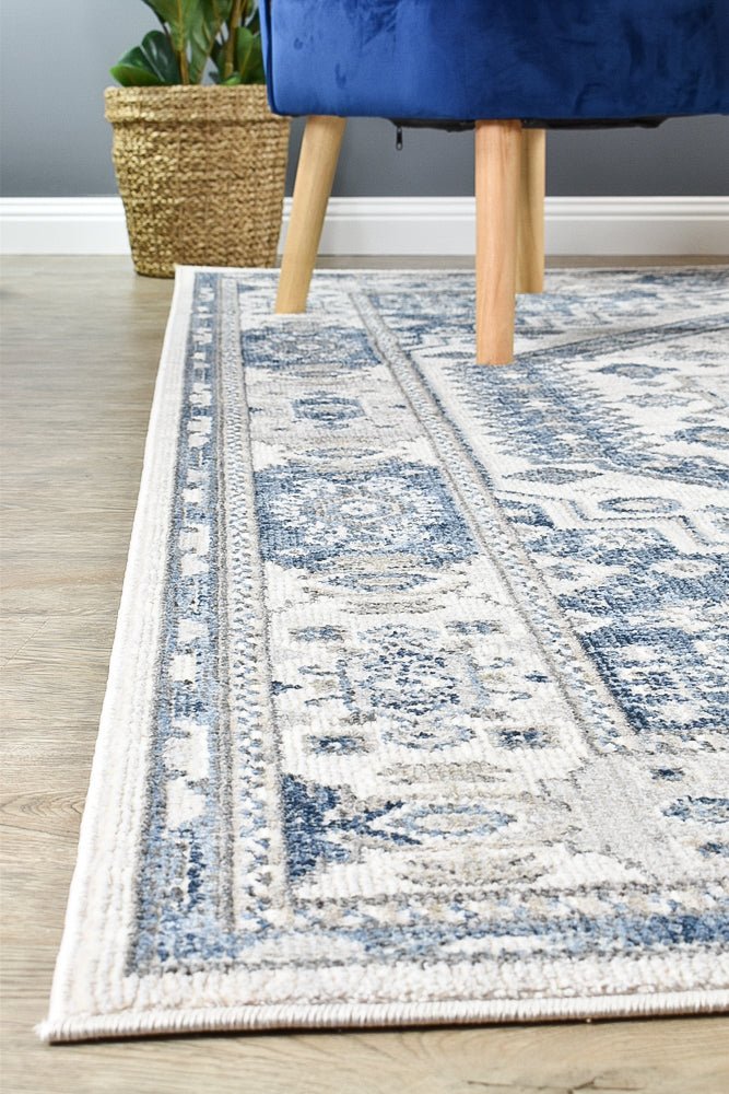 Zircon Cream Blue Traditional Rug