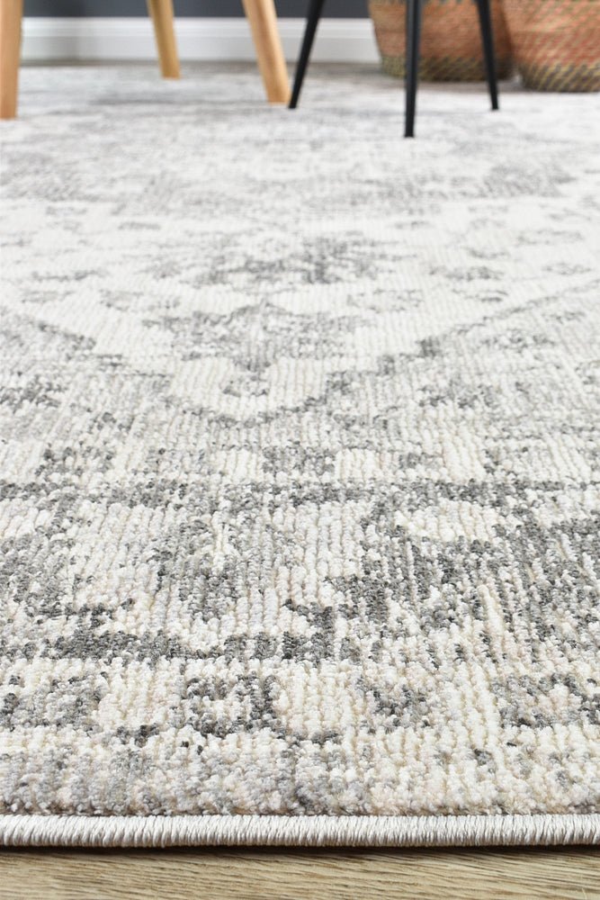 Zircon Grey Tradtional Rug