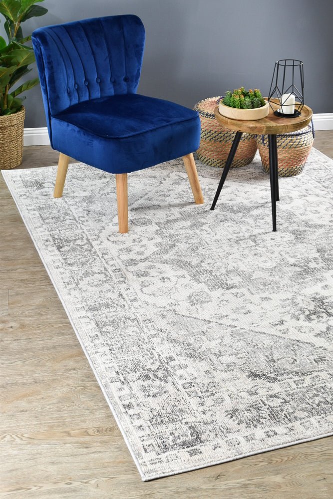 Zircon Grey Tradtional Rug