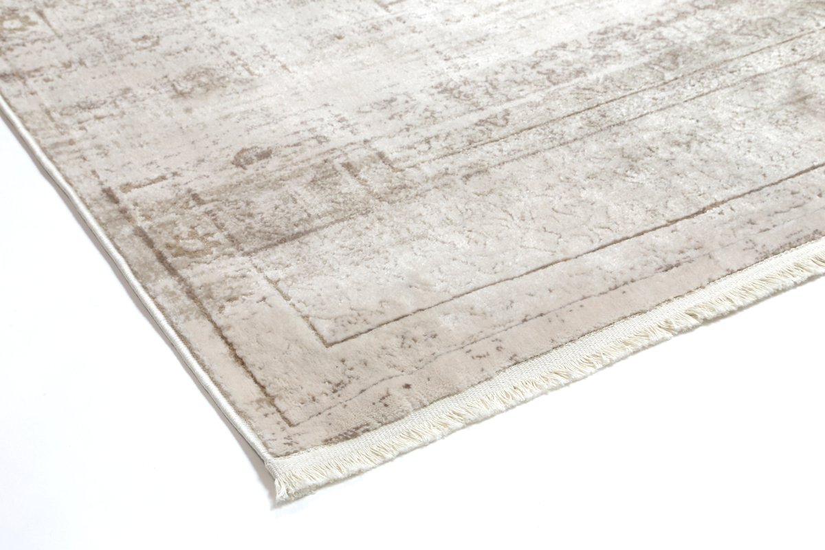 Celestial Traditional Beige Rug - Ruggy