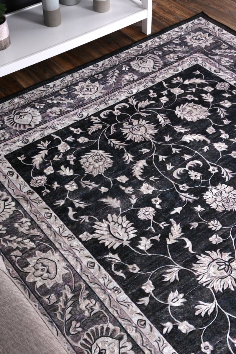 Dazzle Traditional Black White Rug - Ruggy