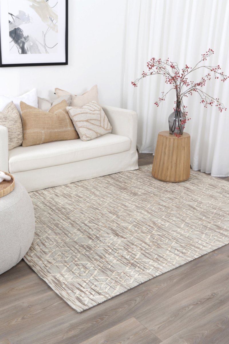 Dulcet Diamond Beige Wool Rug - Ruggy