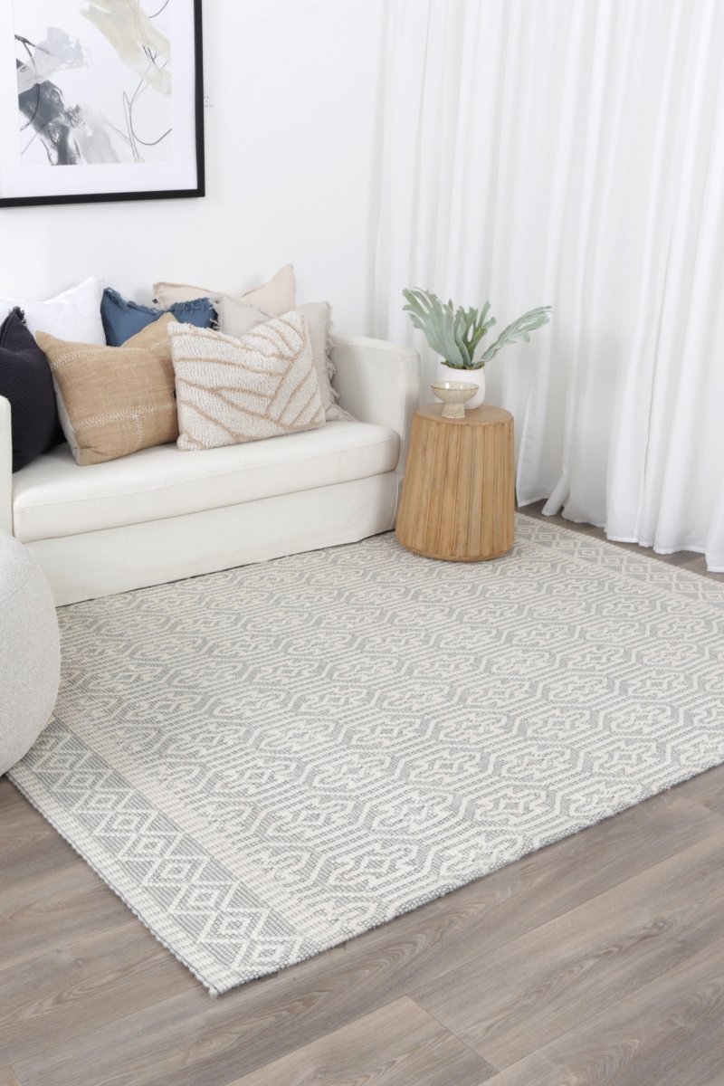 Dulcet Geometric Light Grey Wool Rug - Ruggy