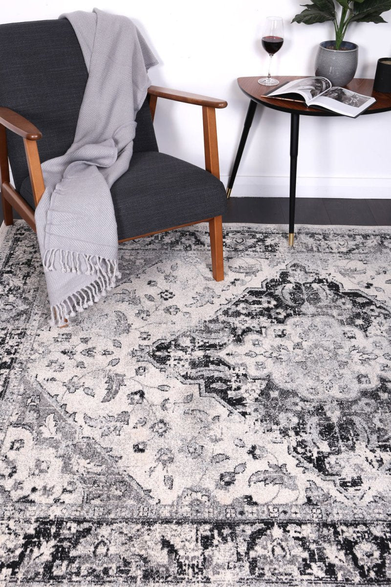 Eclipse Grey Traditional Rug - Ruggy