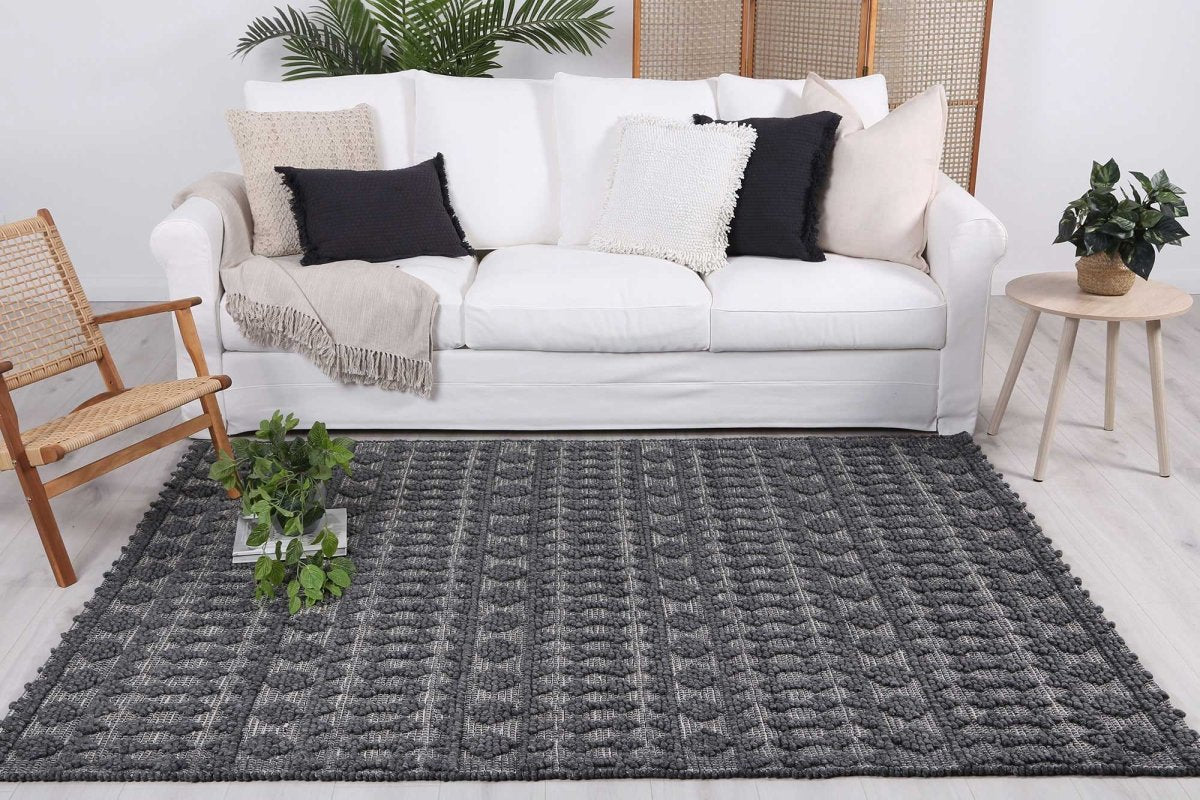 Lavish Fine Tribal Grey Wool Rug - Ruggy