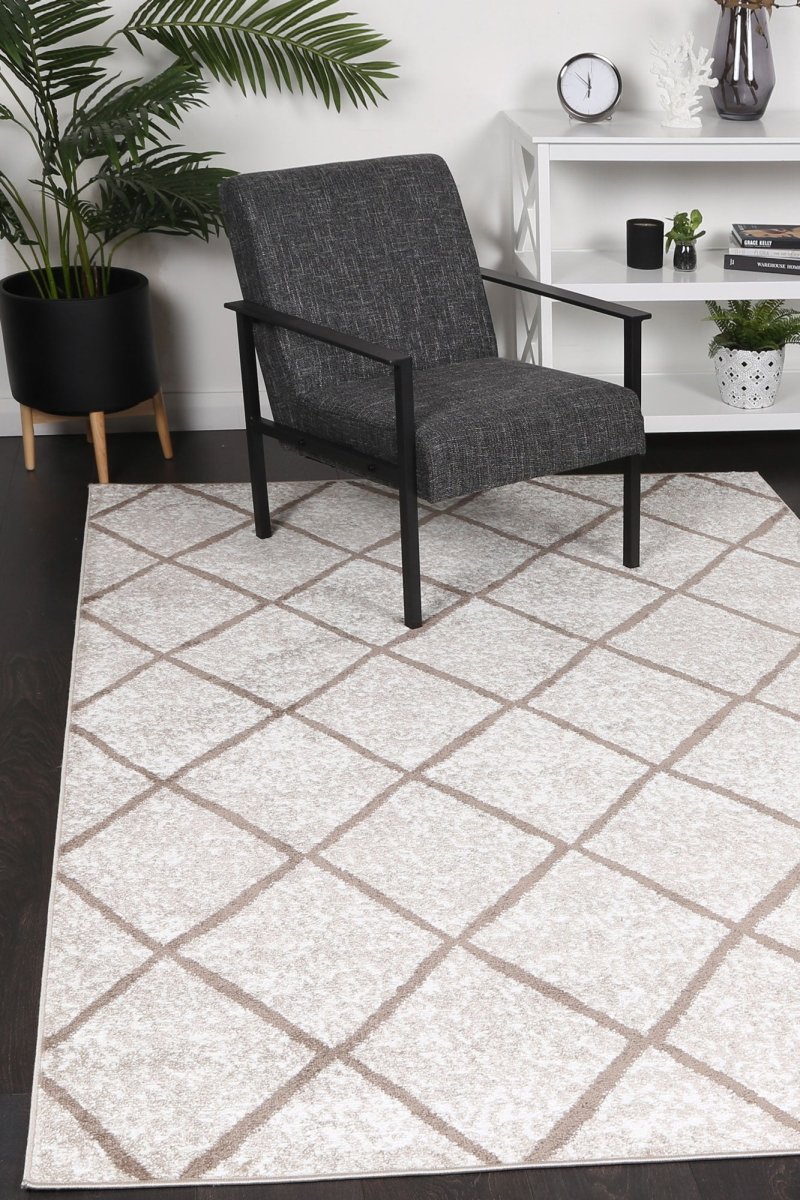 Limerence Diamond Latte Rug - Ruggy