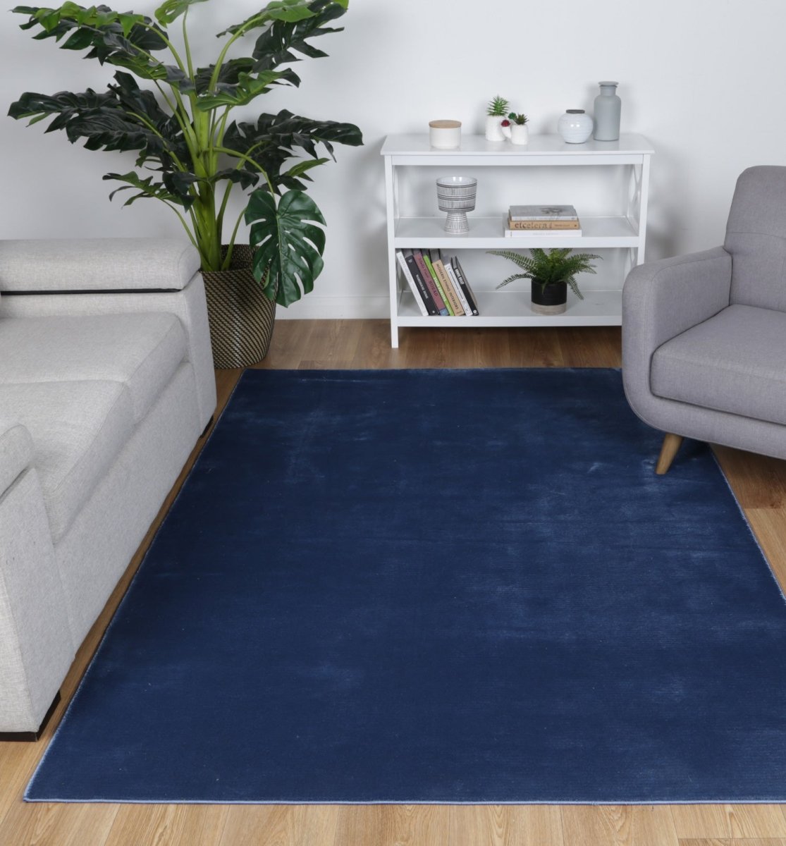 Luxura Wool Blue Rug - Ruggy