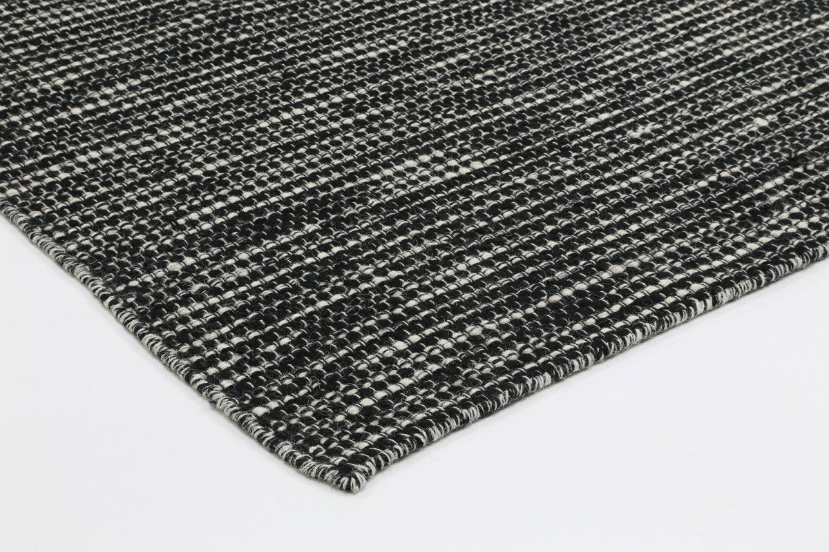 Majesty Black White Reversible Wool Rug - Ruggy