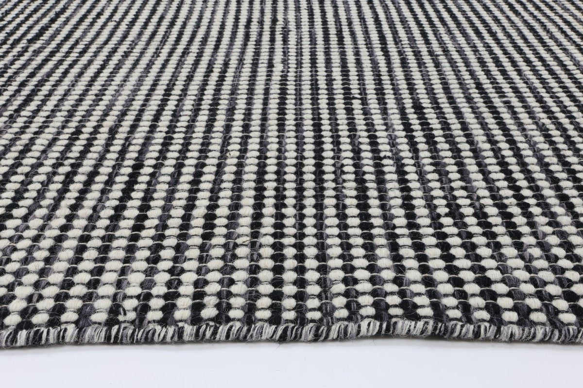 Majesty Charcoal Grey Reversible Wool Rug - Ruggy