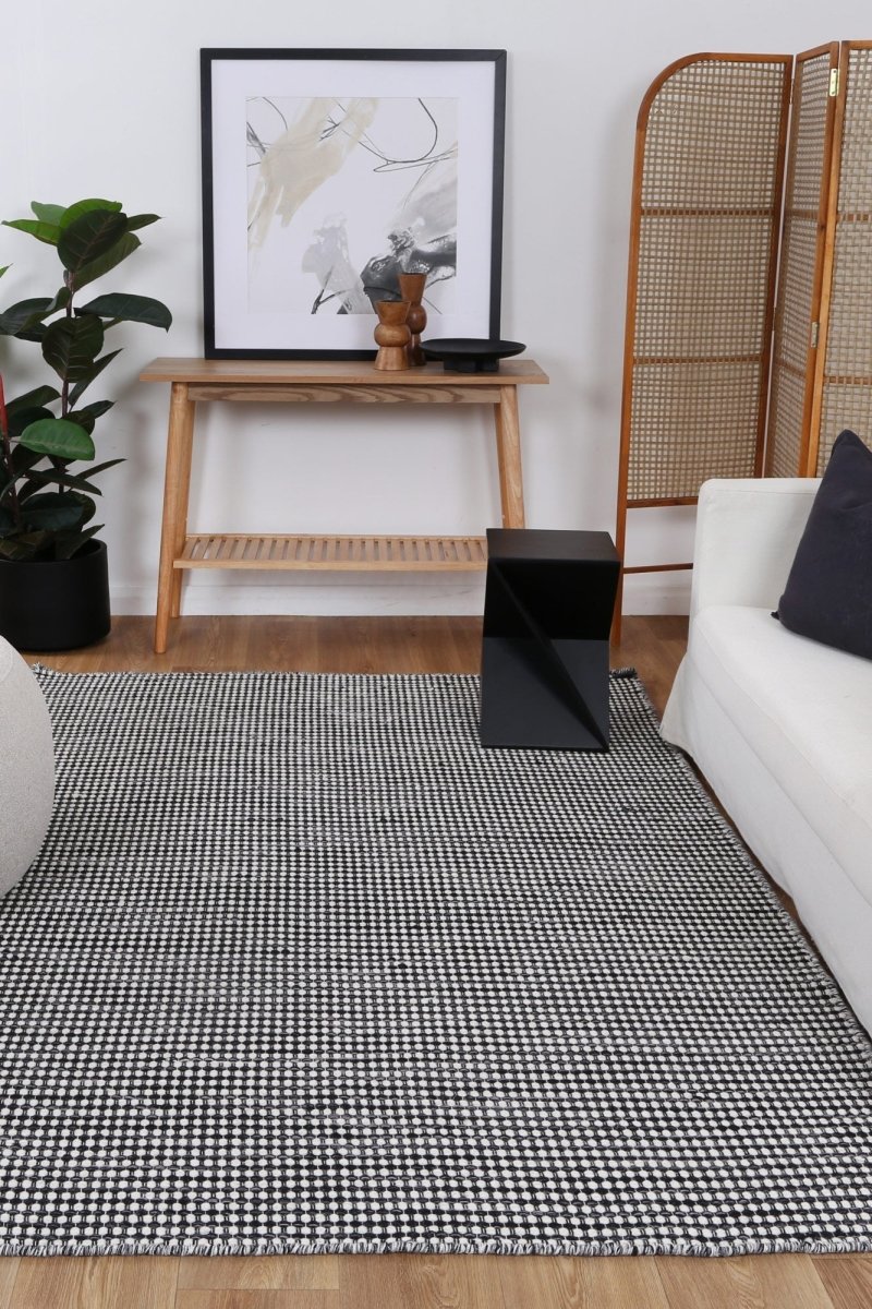 Majesty Charcoal Grey Reversible Wool Rug - Ruggy