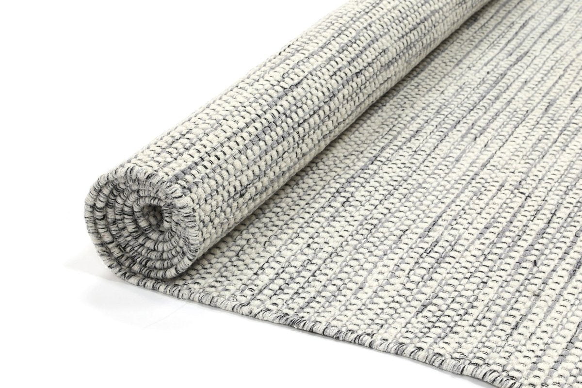 Majesty Grey Reversible Wool Rug - Ruggy