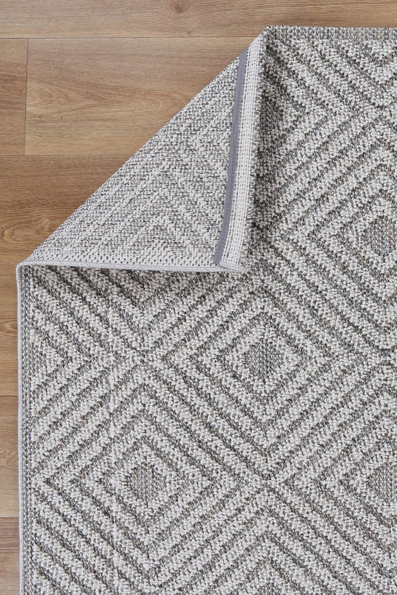 Marique Fugui Grey Geometric Flatweave Rug - Ruggy