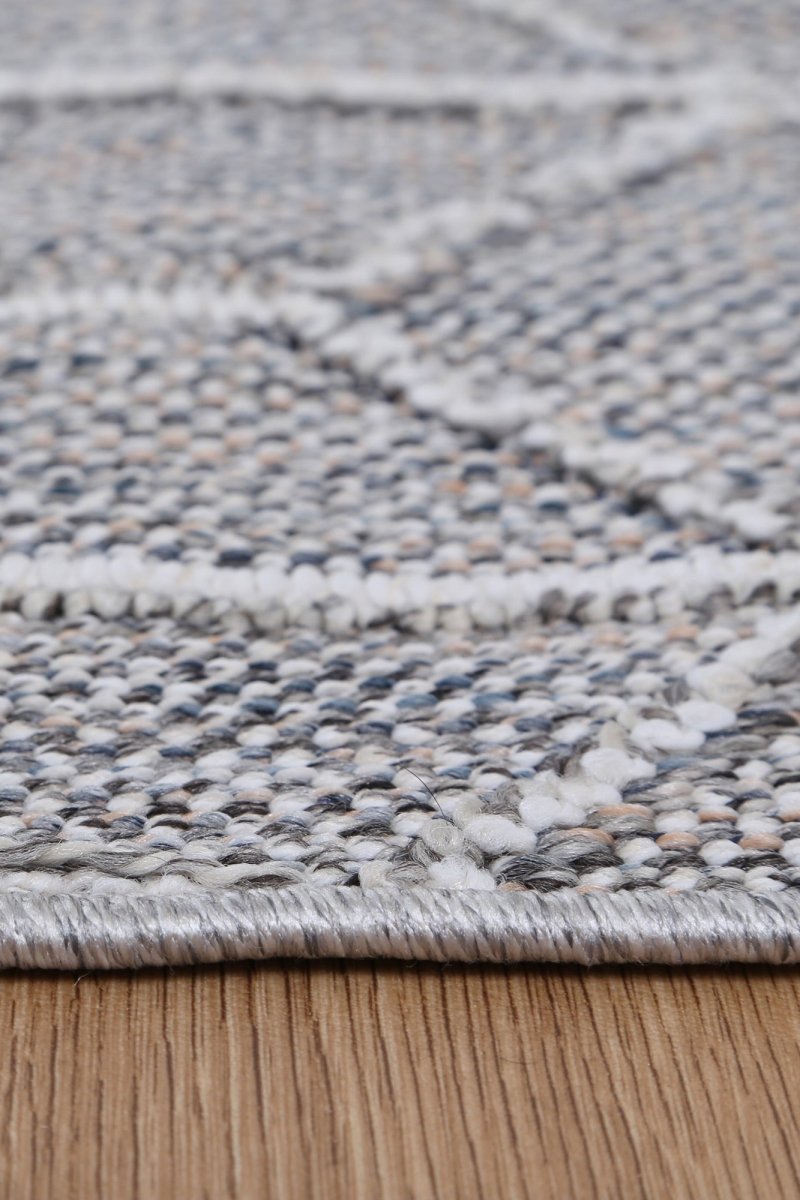 Marique Sikua Grey Geometric Flatweave Rug - Ruggy