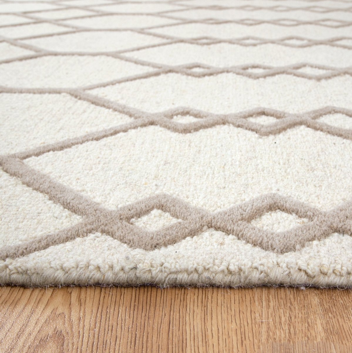 Nirvana Diamond IVORY/GREY Wool Rug - Ruggy