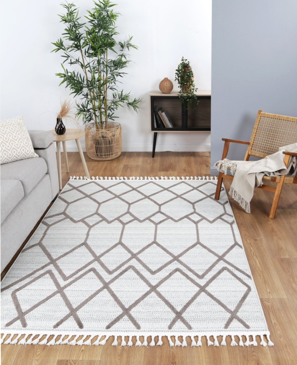 Oasis Lelantine Geometric Cream and Brown Rug - Ruggy