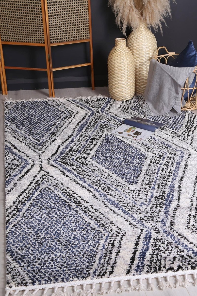 Pristine Navy Blue Geometric Rug - Ruggy