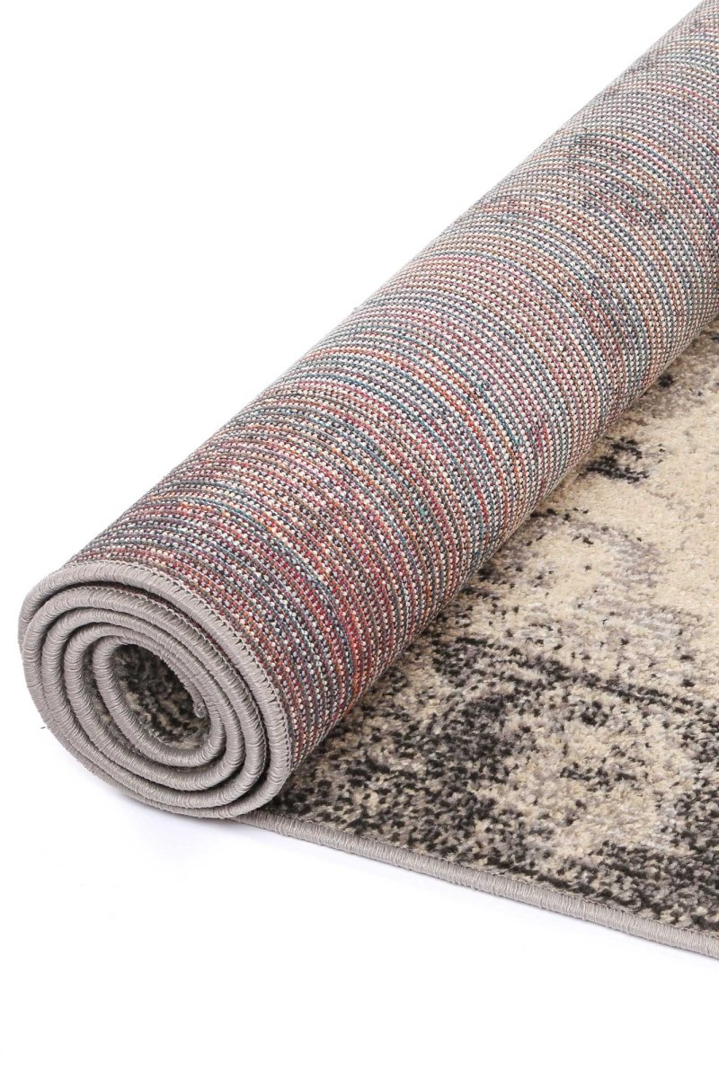 Ravish Beige/Black Traditional Rug - Ruggy