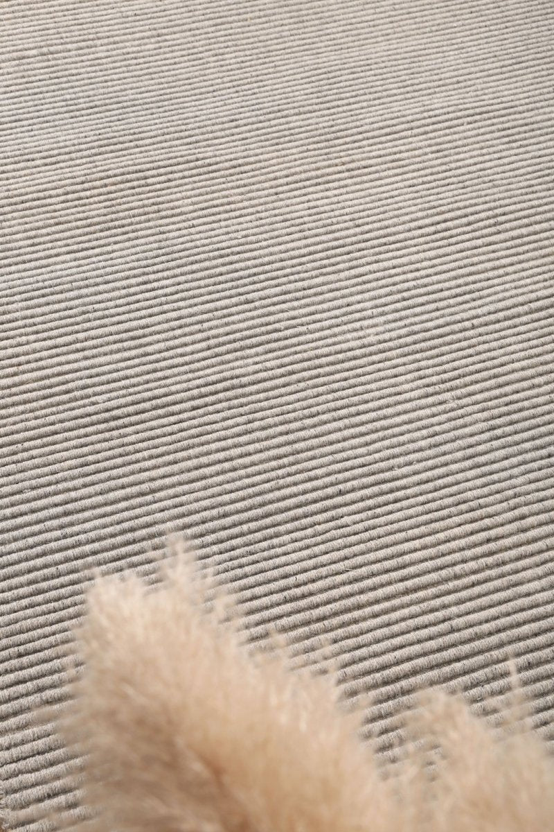 Solace Modern Wool Grey Rug - Ruggy
