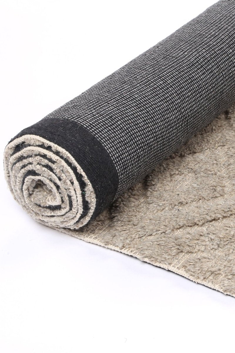 Solace Plush Diamond Ash Rug - Ruggy