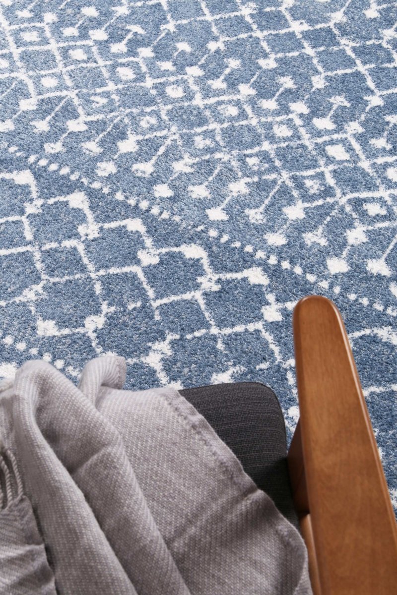 Vibrant Repeats Blue and White Rug - Ruggy